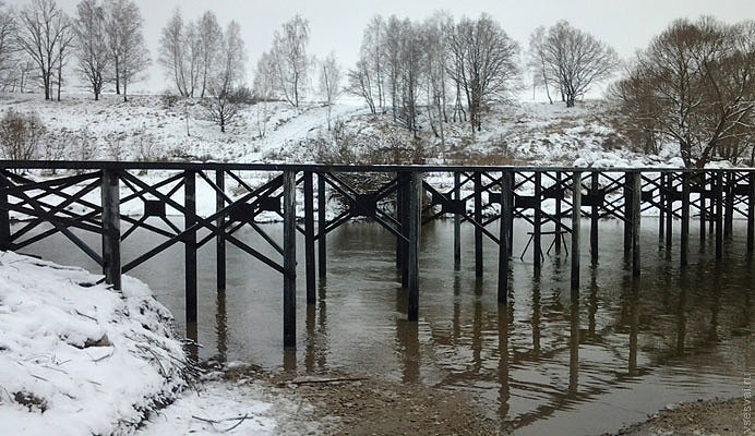 Свайные мосты: надежное решение для преодоления водных преград в Большом Камне от 57272 руб
