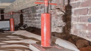 Поднятие дома Большой Камень цена от 33322 руб.